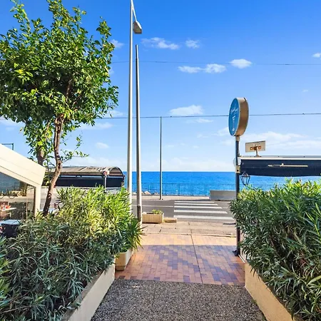 'le Berkeley' Vue Mer, Centre, Parking