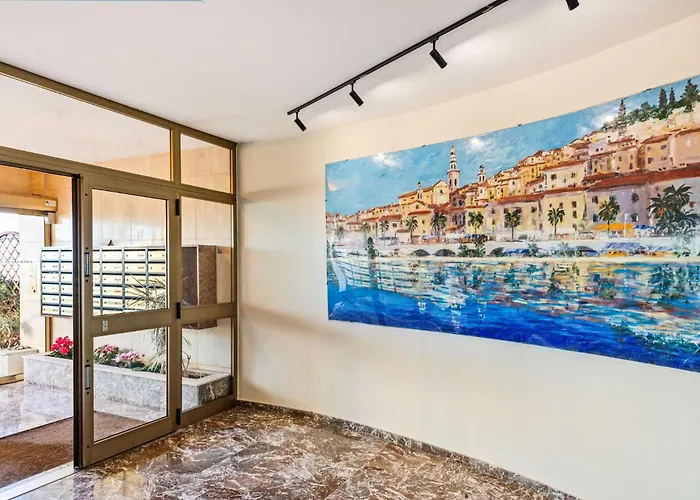 'le Berkeley' Vue Mer, Centre, Parking Menton