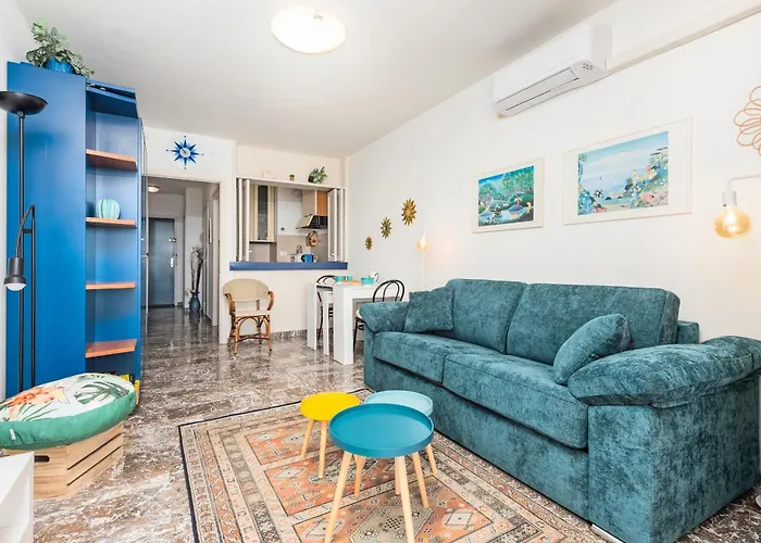 Apartment 'le Berkeley' Vue Mer, Centre, Parking Menton