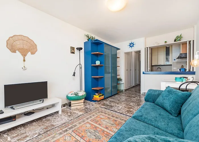 'le Berkeley' Vue Mer, Centre, Parking *